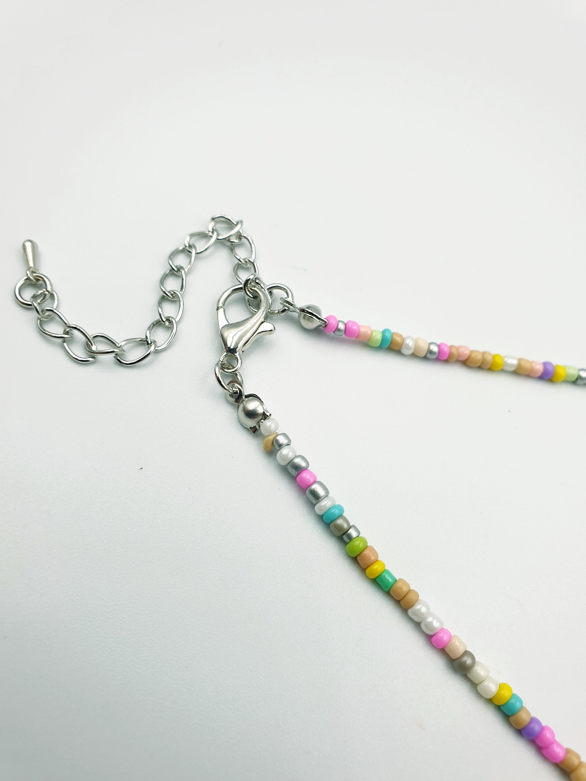 Beaded necklace, beads, beaded necklace, girls jewelery, ladies necklace, choker necklace, unique gifts, popular, 90s vibes, boho, bohemian jewelery, funky jewerery, summer vibes, Rainbow